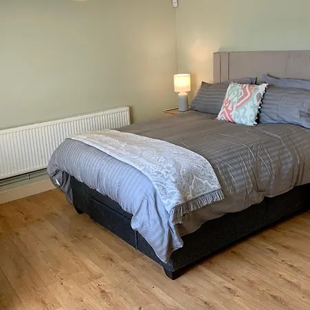 Carrigadaggen 2 King Bed - Spacious & Comfy! Lejlighed *