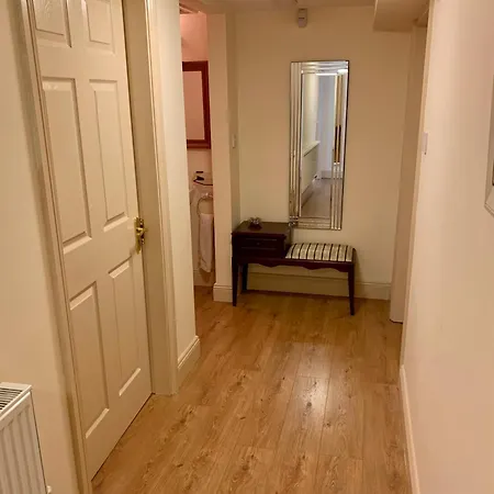 Carrigadaggen 2 King Bed - Spacious & Comfy! Appartement *