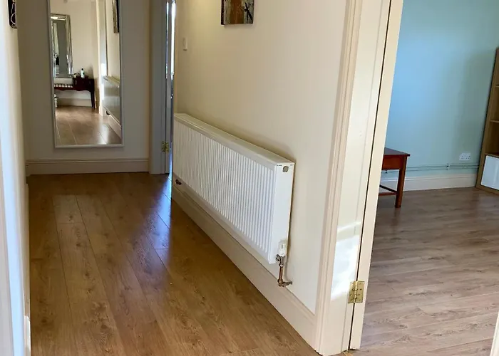 Carrigadaggen 2 King Bed - Spacious & Comfy! Διαμέρισμα *