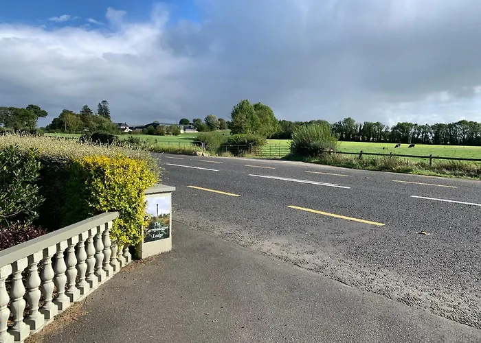 Carrigadaggen 2 King Bed - Spacious & Comfy! *