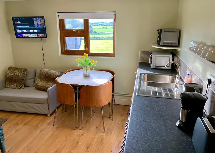 Carrigadaggen 2 King Bed - Spacious & Comfy! Apartamento *